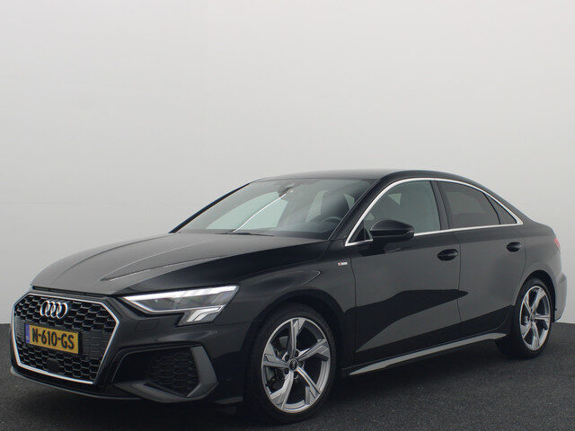 Audi A3 Limousine 30 TFSI S edition