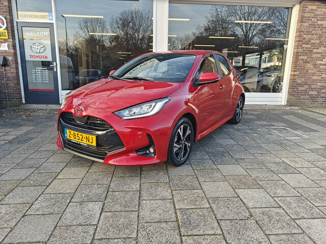 Toyota Yaris 1.5 Hyb. 115 First Edition