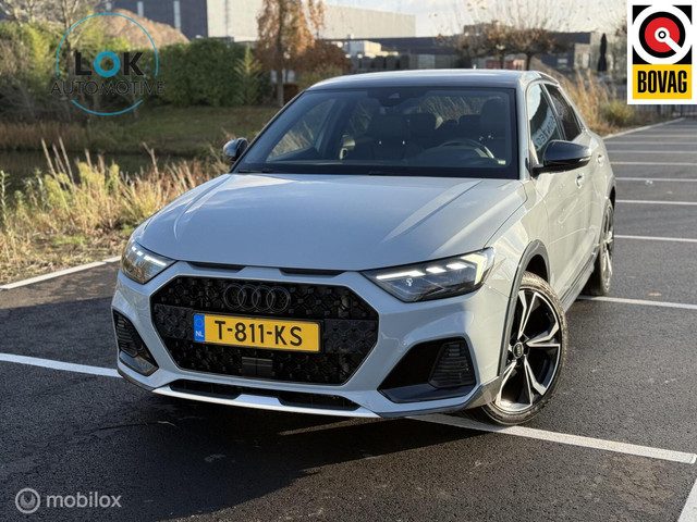 Audi A1 citycarver 35 TFSI 1.5 150PK S Line MATRIX|CARPLAY|