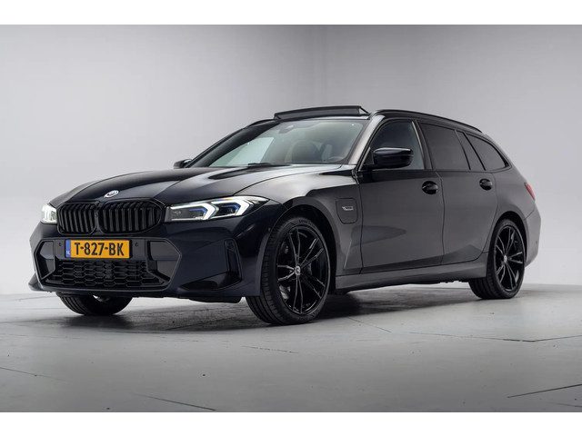 BMW 3 Serie touring 330e M Sport 50 Jahre Shadow [ Panorama HiFi Memory Stuur-&Stoelverwarming ]