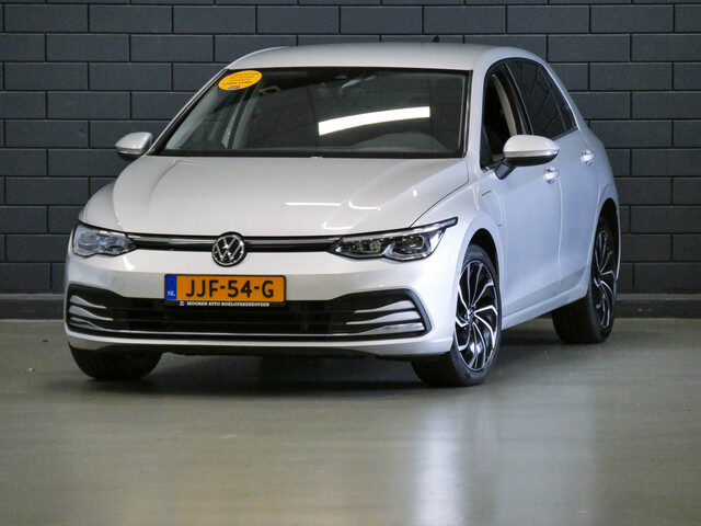 Volkswagen Golf 1.4 eHybrid Style