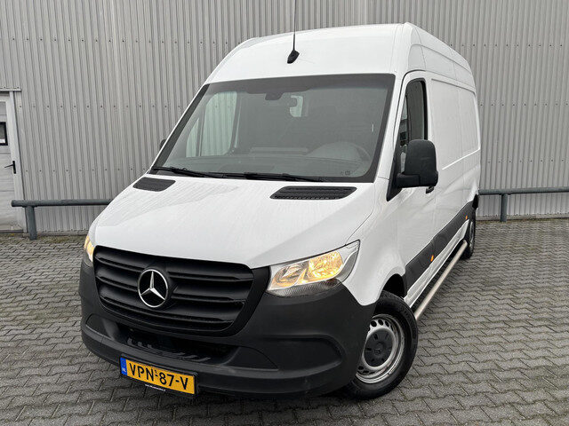 Mercedes-Benz Sprinter 211 1.9 CDI L2H2 FWD*ECC*CAMERA*3PERSOONS*
