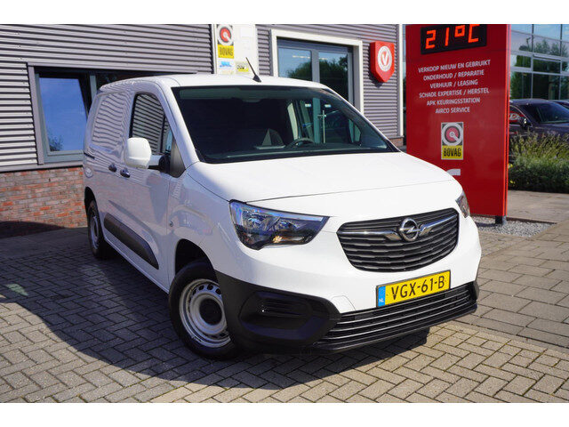 Opel Combo 1.5D L1H1 Edition / Airco / Elek. ramen / Cruise / Parkeer sensoren