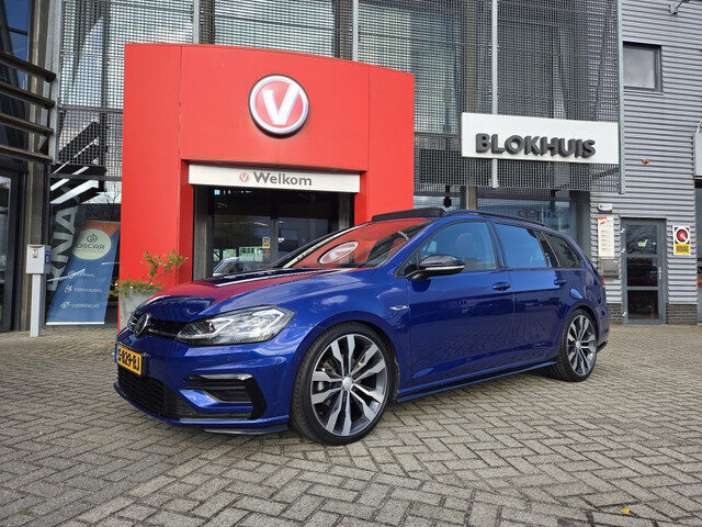 Volkswagen Golf 1.5 TSI A/T 150pk HighLine Business R-line