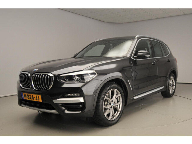 BMW X3 xDrive30e