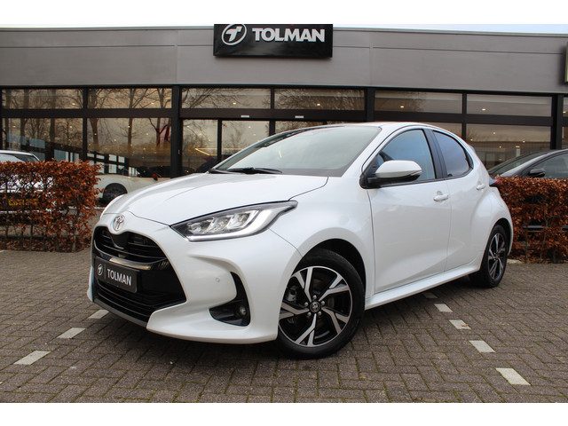 Toyota Yaris 1.5 Hybrid 115 First Edition Comfort Pack