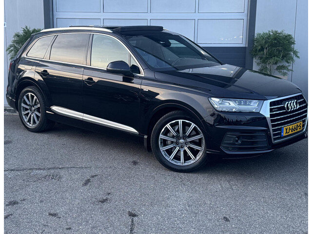 Audi Q7 3.0 TDI quattro Pro Line + 7p