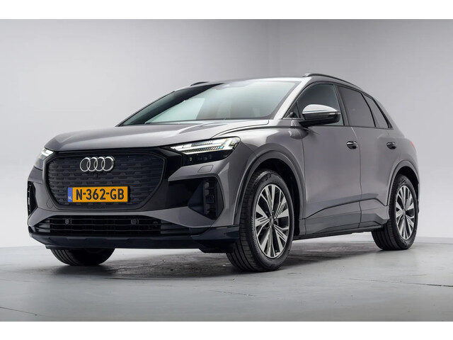 Audi Q4 e-tron 40 Launch Ed. Advanced 3-Fase [ Navi Sportstoelen Leder Warmtepomp ]