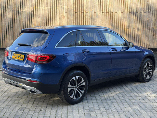 Mercedes-Benz GLC 300e 4MATIC Automaat | Vol leer | LED verlichting | Stoelverwarming | Elektrisch v