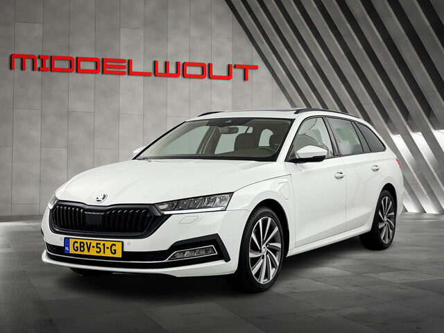 Škoda Octavia Combi 1.4 TSI PHEV Business Plus Pano-dak/Memory/Canton-Audio