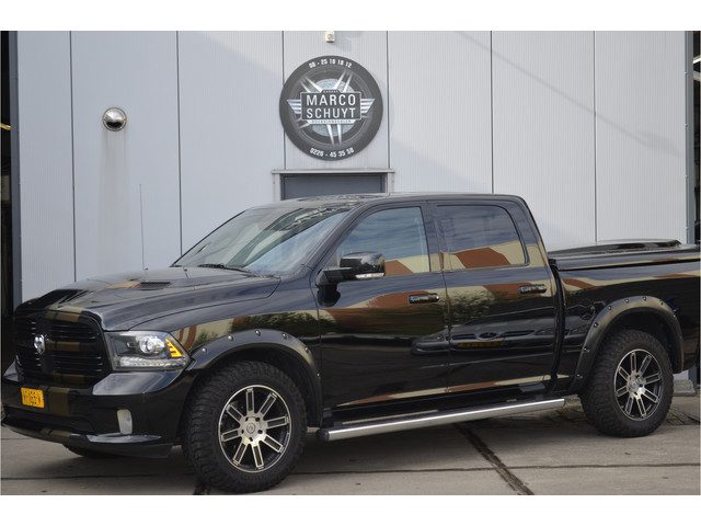 Dodge Ram 1500 5.7 V8 Quad Cab 6'4