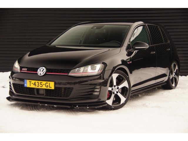 Volkswagen Golf 2.0 TSI GTI Perf. | Carplay | Maxton | ACC | Lane assist | Dode hoek |