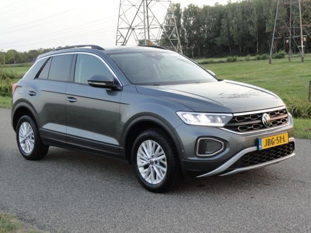 Volkswagen T-Roc 1.0TSI Life Business Met LED I NAVIG I PDC I STOEL VERW