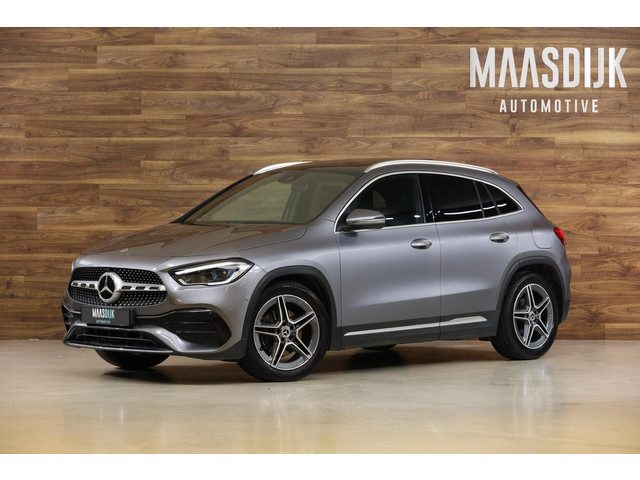 Mercedes-Benz GLA 200 Business Solution AMG