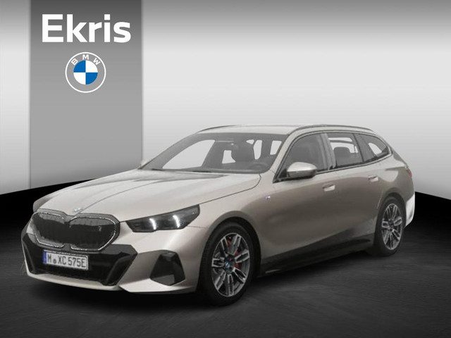 BMW i5 Touring
