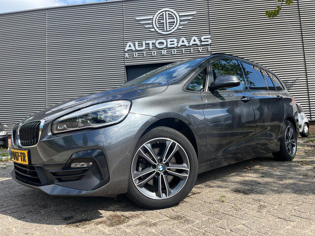 BMW 2 Serie 218i Gran Tourer Business Edition AUTOMAAT+NL-AUTO+NAP+1EIG+7-PERSOONS+NAVIGATIE+1/2 LED