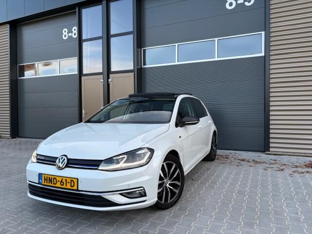 Volkswagen Golf 1.5 TSI |Pano| Virtual| LED| DSG| Camera| ACC| PDC| DAB
