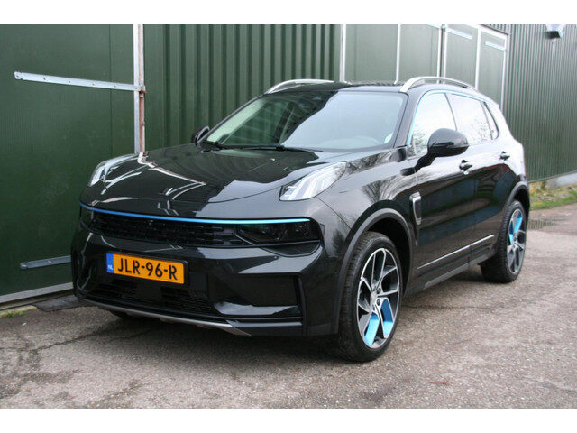Lynk&Co 01 PHEV PANORAMADAK, NAVIGATIE, 360 CAMERA, STOELVERW