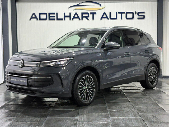 Volkswagen Tiguan 1.5 eTSI Life Edition Automaat / Navigatie full map / Camera / Cruise control / Cl