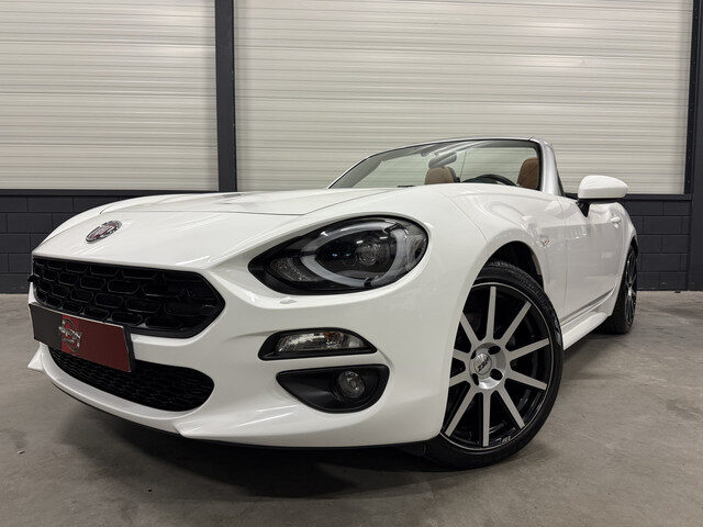 Fiat 124 Spider 1.4 MultiAir Turbo Lusso