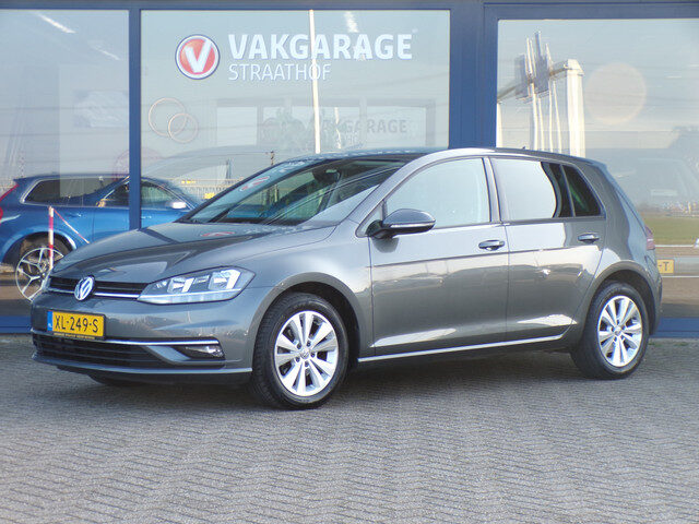 Volkswagen Golf 1.0 TSI Comfortline Business,