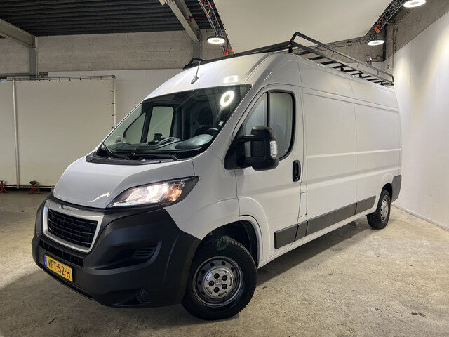 Peugeot Boxer 335 2.2 BlueHDi 140 L3H2 Premium