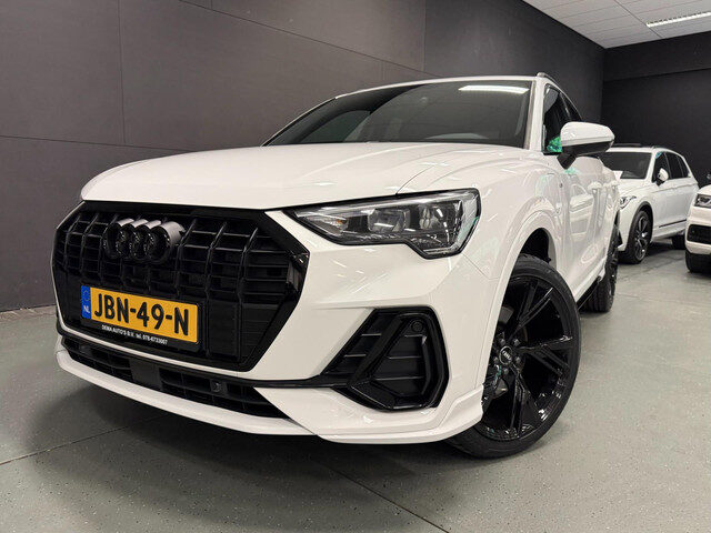 Audi Q3 45 TFSI e S edition S-LINE BLACK-LINE 20'' NAVI/V-COCKPIT/DAB/ECC/PDC/CRUISE///