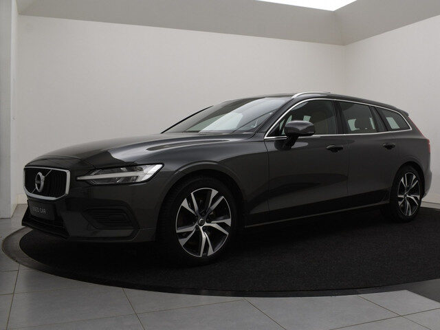 Volvo V60 T5 AUT(8) MOMENTUM SCHUIFDAK HARMAN KARDON TREKHAAK KEYLESS ACC