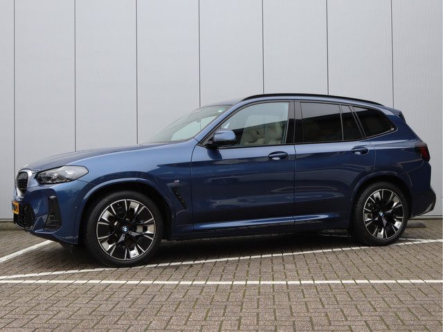 BMW iX3 High Executive 80 kWh