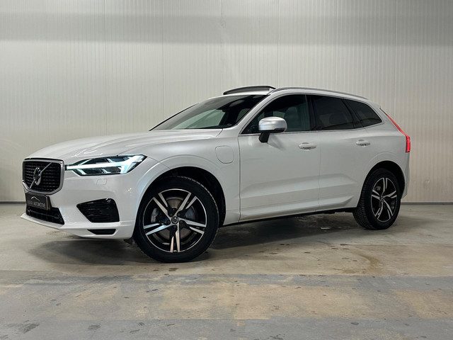 Volvo XC60 2.0 T8 Twin Engine AWD Momentum | PANO | R-DESIGN | LED | PLUG IN HYBRIDE