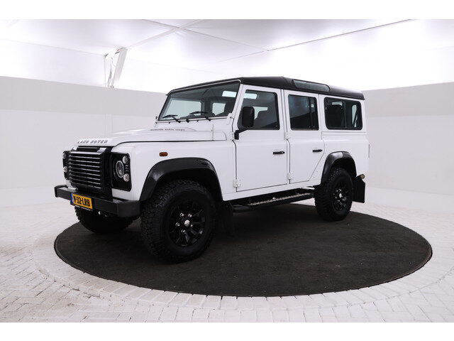 Land Rover Defender 2.2 D SW 110" by Piet Boon
