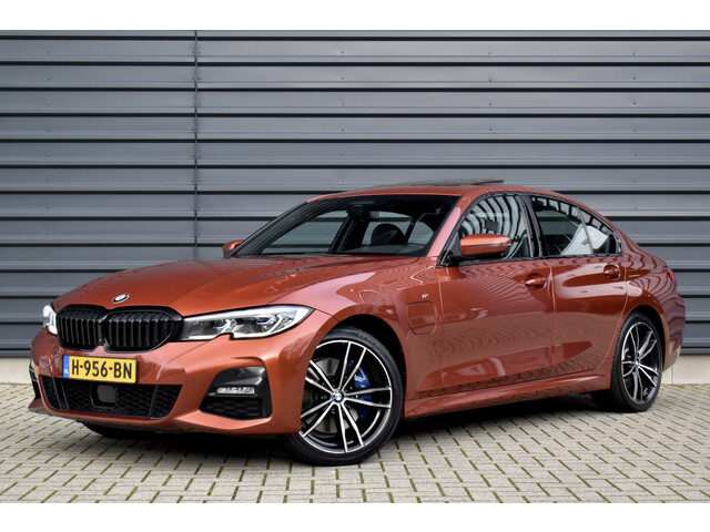 BMW 3 Serie 330e M Sport Individual