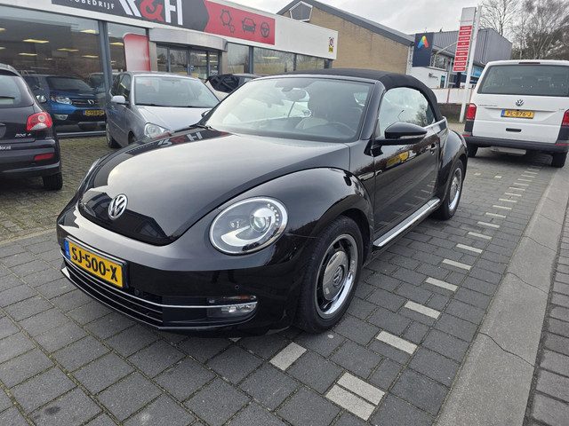 Volkswagen Beetle Cabriolet 1.2 TSI Design