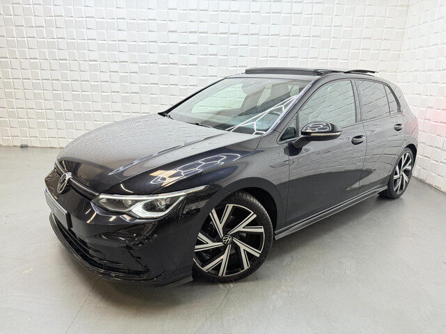 Volkswagen Golf 1.5 eTSI 2x R Line PANO VIRTUAL SFEER