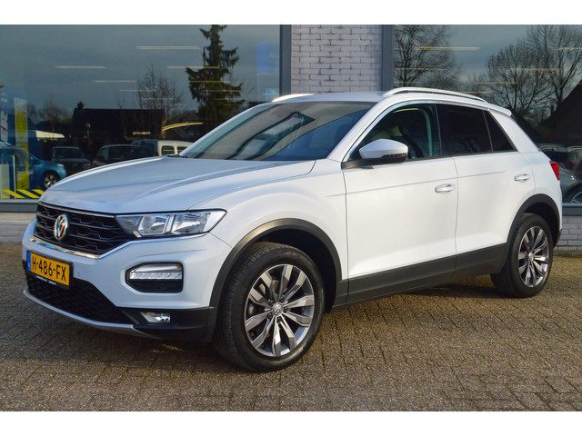 Volkswagen T-Roc 1.0 TSI Style ADAPTIVE CRUISE|PDC|LMV
