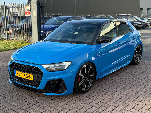 Audi A1 Sportback 40 TFSI S Line 2019 Blauw S-tronic 200PK Blauw uniek!