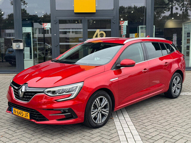 Renault Mégane Estate TCe EDC 140 Intens
