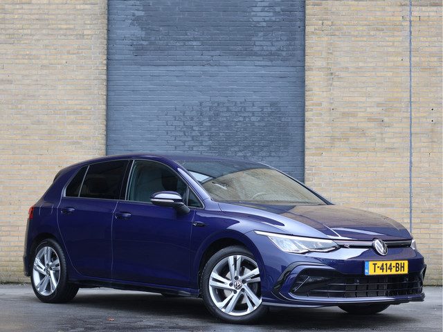Volkswagen Golf 8 1.5 TSI R-Line