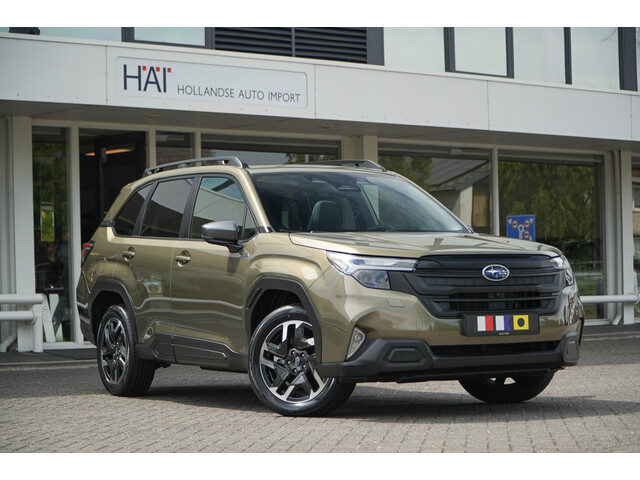 Subaru Forester 2.0i e-BOXER Exclusive AWD I Pano I