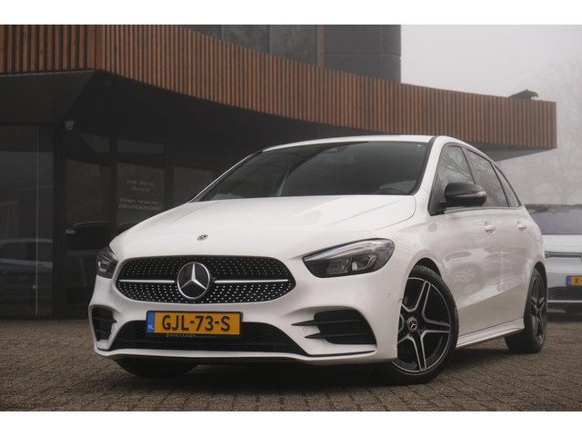 Mercedes-Benz B-Klasse 180 Business Solution AMG Camera Widescreen Stoelverwarming Carplay LED