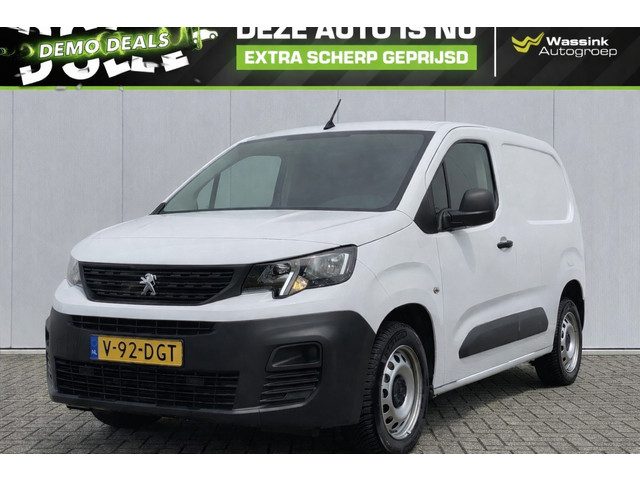 Peugeot Partner DEMO DEALS 1.5 BlueHDi 100pk S&S 1000kg | Airco | Cruise control | Trekhaak | Schuif