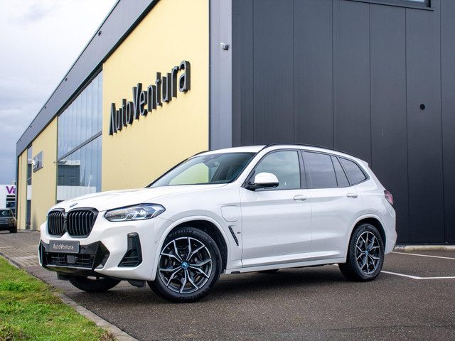 BMW X3 xDrive30e