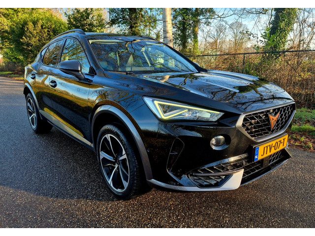 Cupra Formentor 1.5 TSI Business Edition camera digi dashboard