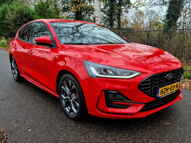 Ford Focus 1.0 EcoBoost Hybrid ST Line . Camera . Navigatie