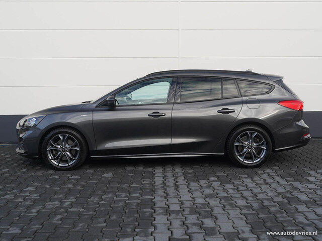 Ford Focus Wagon 1.5 EcoBoost 150pk Automaat ST-Line | Carplay | Adaptive cruise | Winterpakket
