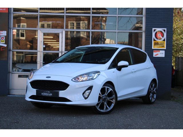 Ford Fiesta 1.1 Airco Navi Carplay PDC Nap