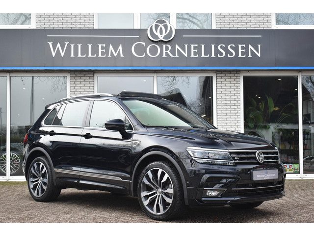Volkswagen Tiguan 2.0 TSI 4Motion Highline Business R Pano Trekhaak