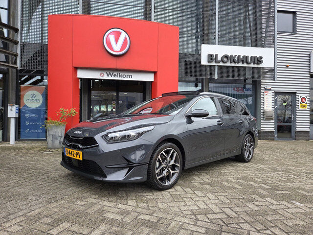 Kia Ceed Sportswagon 120pk T-GDi ExecLine | Panodak | Stoelverw. | Navi