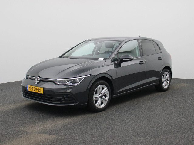 Volkswagen Golf 1.0 eTSI Life Business