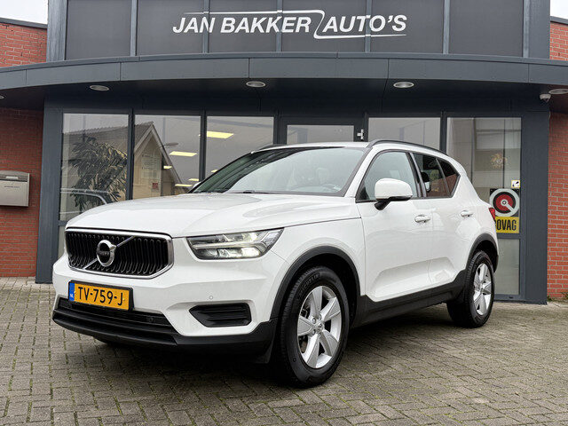Volvo XC40 2.0 T4
